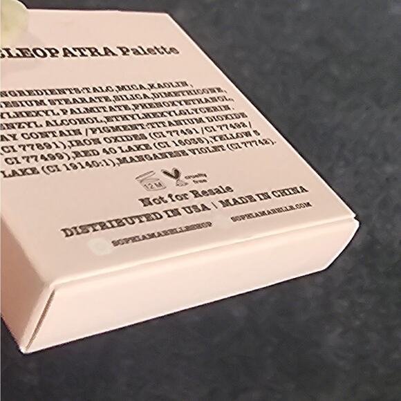 Sophia & Mabelle New Cleopatra quad eyeshadow palette - Picture 5 of 7